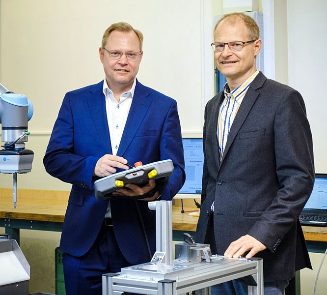 Beispiel einer Roboterzelle von Dreusicke Robotics